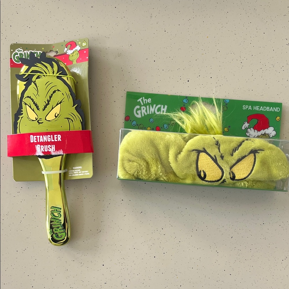 NEW Grinch Brush and Spa Headband Set!